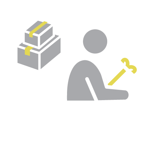 自社配送センターにて丁寧にラッピング、出荷